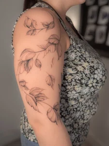floral-fine-line-leaf-tattoo-calgary